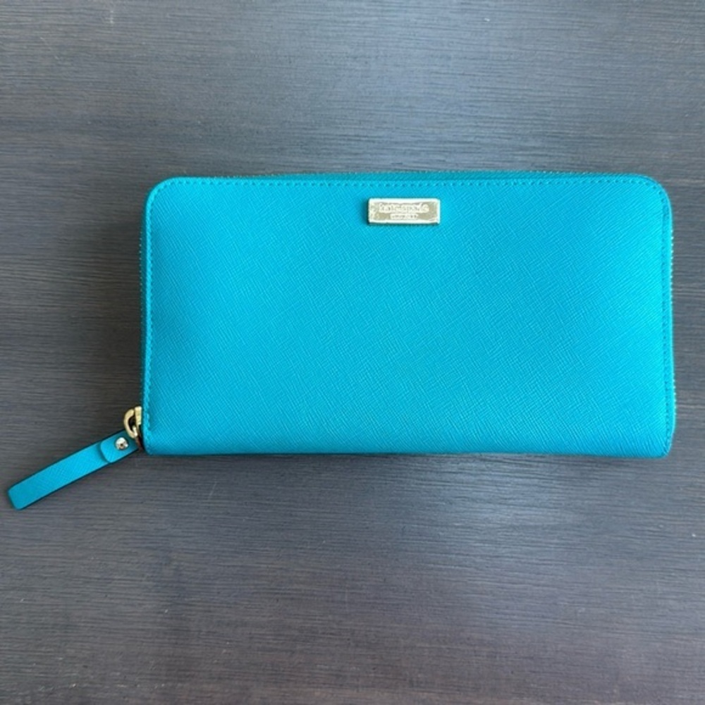 Kate Spade ♠️ Full Size Zip Around Wallet